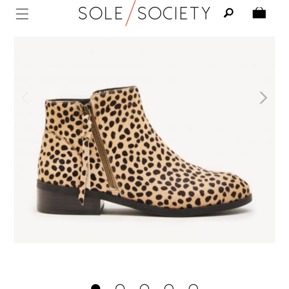 Bootie side zip flat bootie